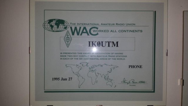award wac phone
